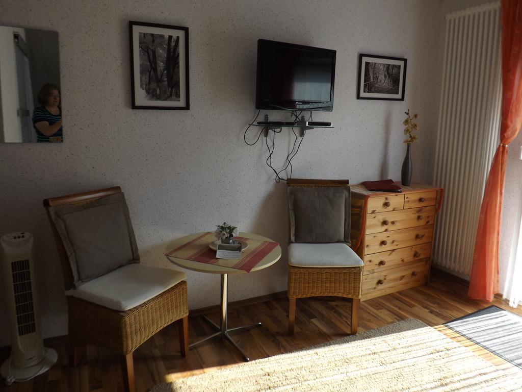 B&B Pension Winzerhaus Zell-Mosel מראה חיצוני תמונה